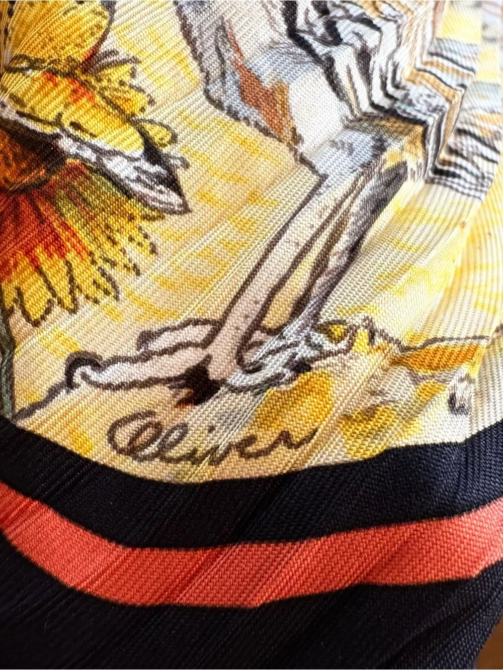 Rare Authentic Hermès Kermit Oliver Plisse Scarf